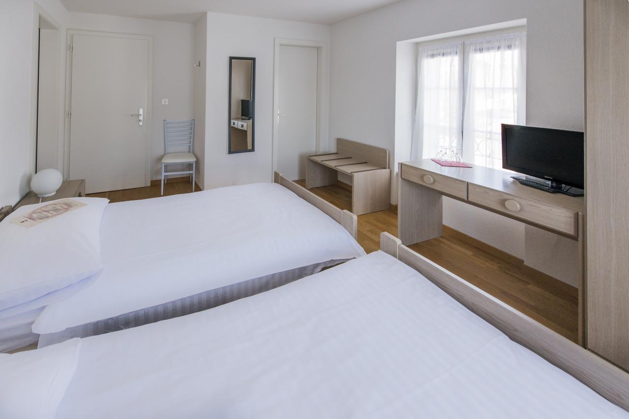 Hotel-De-Ville D'Attalens Eksteriør billede